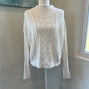 J. Crew Ivory Cable Knit Sweater Size Medium